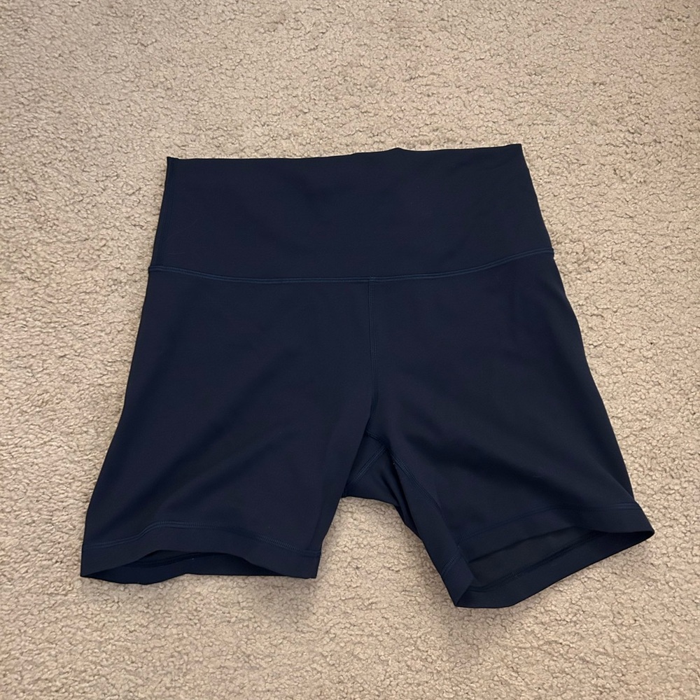 Lululemon Wunder Train Shorts 6”